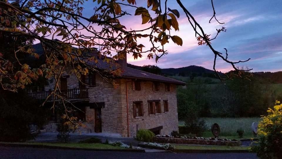 Agroturismo Iberreko Errota Muxika Exterior foto